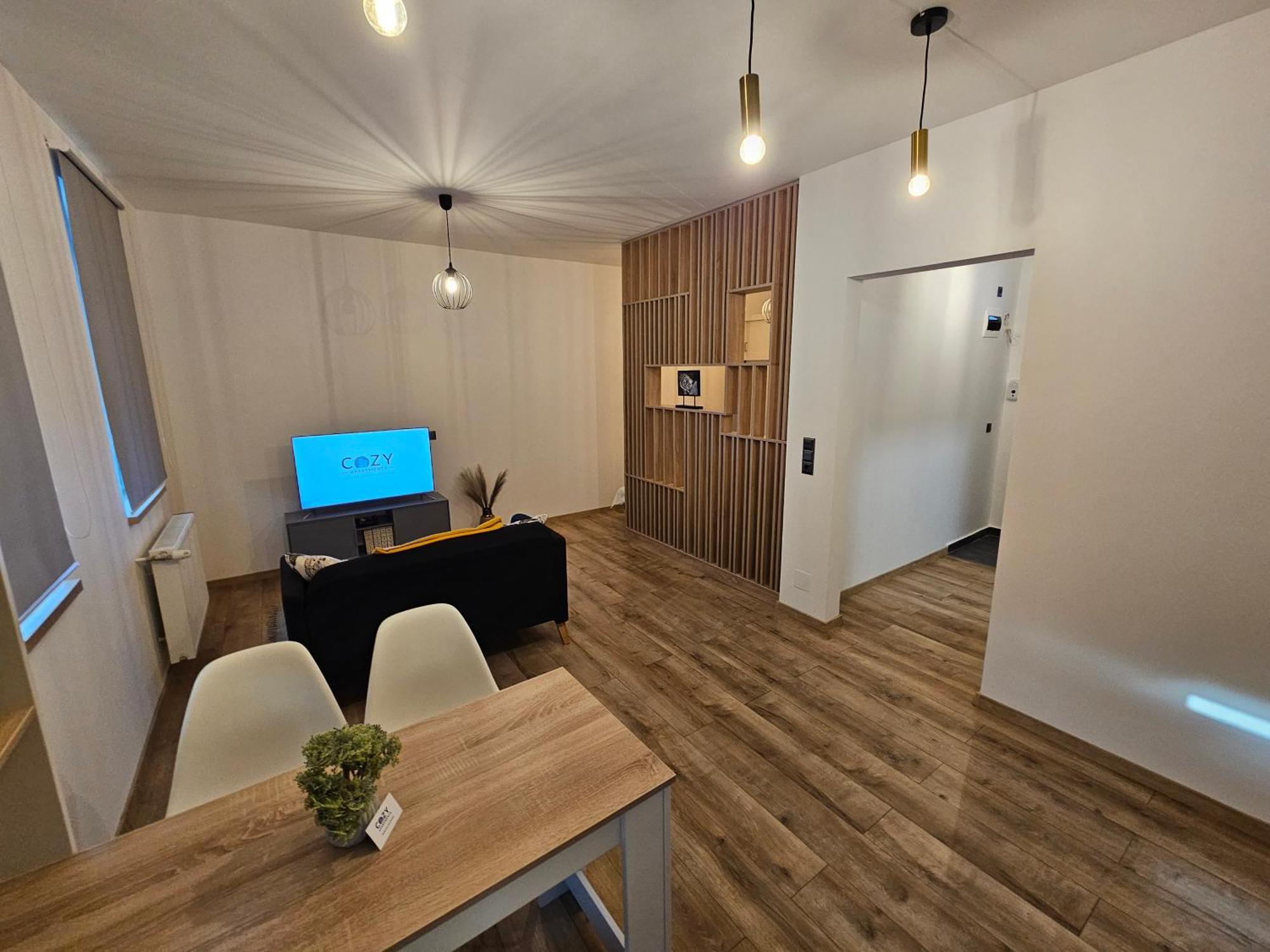 Deluxe Cozy Studios On Central M Eminescu Street #Targu Mures Exterior photo